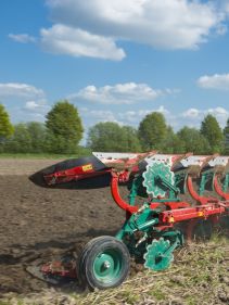 unted Ploughs - 150 B Variomat, high performance, long lifetime and easy to handle during operation