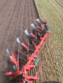 unted Ploughs - 150 B Variomat, high performance, long lifetime and easy to handle during operation