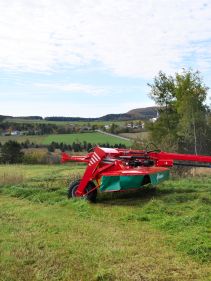 Mower Conditioners - Kverneland 4300 LT LR CT CR, BX Swath Belt speed up collection of crop