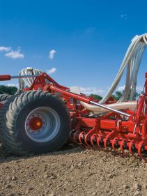 Kverneland DG2 High Capacity Pneumatic Seed Drill, superior depth control and high performance on field