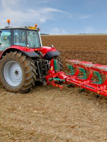 Reversible Mounted Ploughs - Kverneland ES-LS, unique steel treatment provides great life time and makes it easy in use during operation