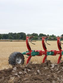 Kverneland Ecomat, tills soil efficient from 10-18cm. Increases quality in soil preparation and more economical