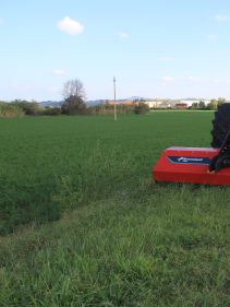 Choppers - Kverneland Chopper FRO, strong double headstock for great performance during operation