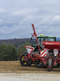 Kverneland optima TFprofi, high performance and reduced tractor power requirement