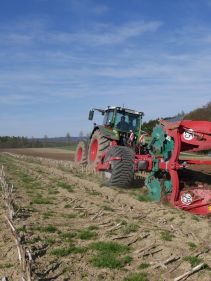 Kverneland PG RG, Kverneland Vari-Width® system, easy in use while ploughing and adjusting