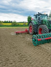 Packers - Kverneland Front Soil Packer, optimal productivity, robust and easy to maneuver during operating on field