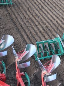 Kverneland Packomat, perfect seedbed while ploughing, kvernelands unique steel provides light and robust implement