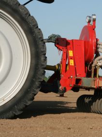 Kverneland Miniair Nova pneumatic precision seed drill for a large variety of natural, coated or pelleted seeds