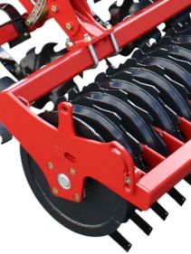 Kverneland CLC Pro Classic for smaller tractors, 3 bars optimized for mixing