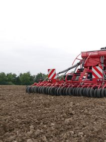 Kverneland ts-drill, cost efficient combined with high performance on the field