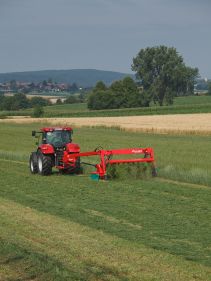 Mower Conditioners - Kverneland 4300 LT LR CT CR, BX Swath Belt speed up collection of crop