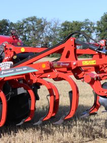 Kverneland Enduro, performing powerful and efficient on field