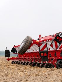 Pneumatic precision drills - Kverneland optima RS, high efficiency, environment friendly, GEOCONTROL and GEOSEED