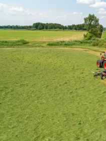 Four Rotor Rakes - VICON ANDEX 1304 PRO, super efficient in use during field operation with ISOBUS option