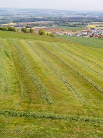 Four Rotor Rakes - VICON ANDEX 1304 PRO, super efficient in use during field operation with ISOBUS option