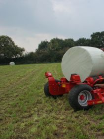 Bale Wrappers - VICON BW2600, designed for wrapping a large quantity of bales