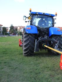 Choppers - VICON BROMEX PXD, versatile machine suitable for front and rear tractor mounting also Robust Transmission