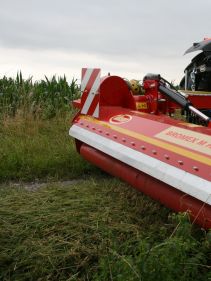 Choppers - VICON BROMEX M PLUS, suitable for road maintenance, clearing out field edges, ditches and hedges. High performance with front and rear choppers