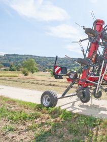 Tedders, Trailed - VICON FANEX 904C - 1124C, purpose-built for smaller tractor but will also operate with larger ones