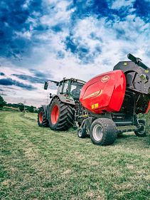 Fixed Chamber round balers - VICON RF 4225, maximal capacity in all crop conditions, the system ensures maximal bale rotation