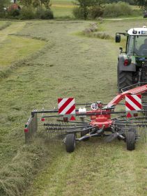 Double Rotor Rakes - Andex 714T VARIO - 714T EVO, CompactLine Gearbox provides almost maintenance free and great strengt during operation