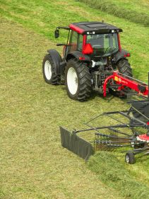 Double Rotor Rakes - VICON ANDEX 774, great maneuvreability and superb performance