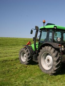 Mounted Tedders - Vicon Fanex 604 - 804, ideal for hay making also low weight and low power requirments