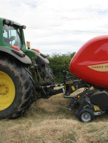 Fixed Chamber round balers - VICON FIXBALE 500, specialist baler for heavy silage conditions with low power requirments for efficient operation