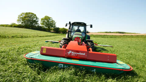 Kverneland 2828 F - 2832 F Front Mounted Disc Mowers