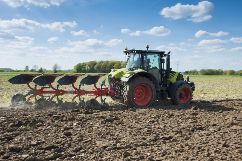 unted Ploughs - 150 B Variomat, high performance, long lifetime and easy to handle during operation  - Kverneland B Variomat ploughing light to medium soils without stones