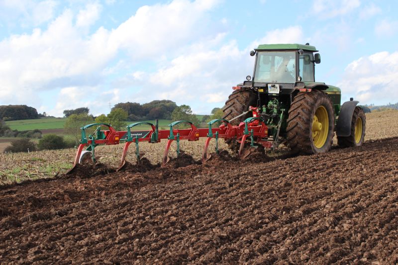 Kverneland AB AD, easy and efficient ploughing