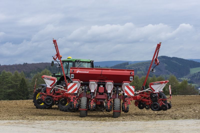 Kverneland optima TFprofi, high performance and reduced tractor power requirement