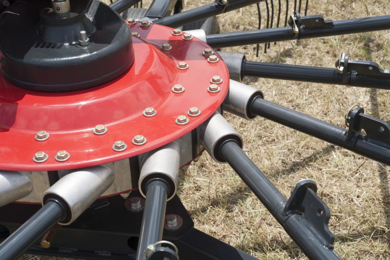 Double Rotor Rakes - VICON ANDEX 804-844-904 HYDRO-904 PRO, high performance also under though conditions cause by a strong carrier frame