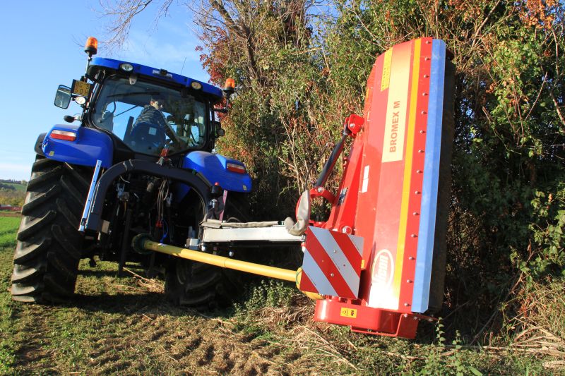 Choppers - VICON BROMEX PXD, versatile machine suitable for front and rear tractor mounting also Robust Transmission