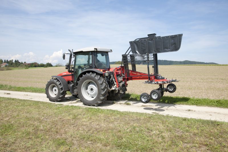 Single Rotor Rakes - VICON ANDEX 424-464, ProLine Gearbox technology for efficient performance