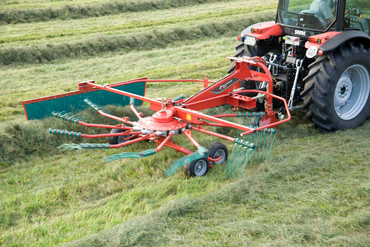 Andaineurs monorotor ProLine avec une largeur de travail de 4,60 m