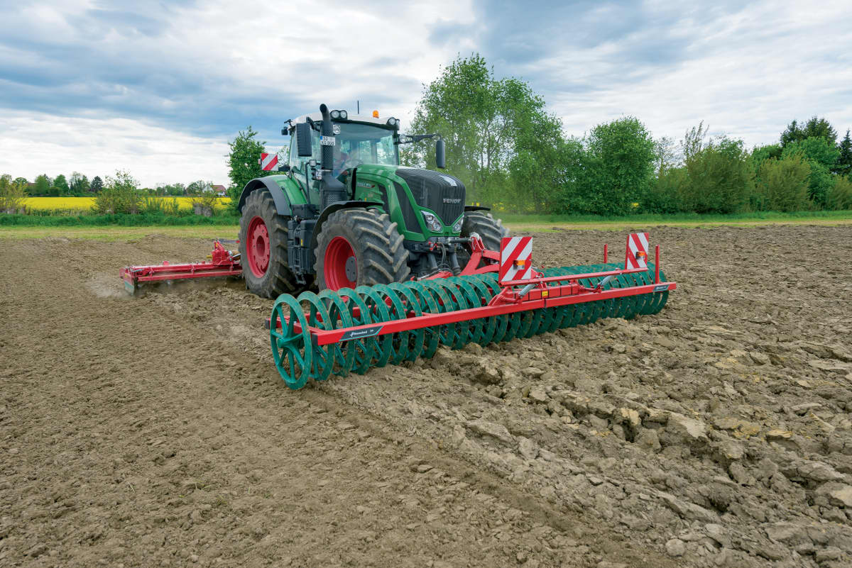 Packers - Kverneland Front Soil Packer, optimal productivity, robust and easy to maneuver during operating on field