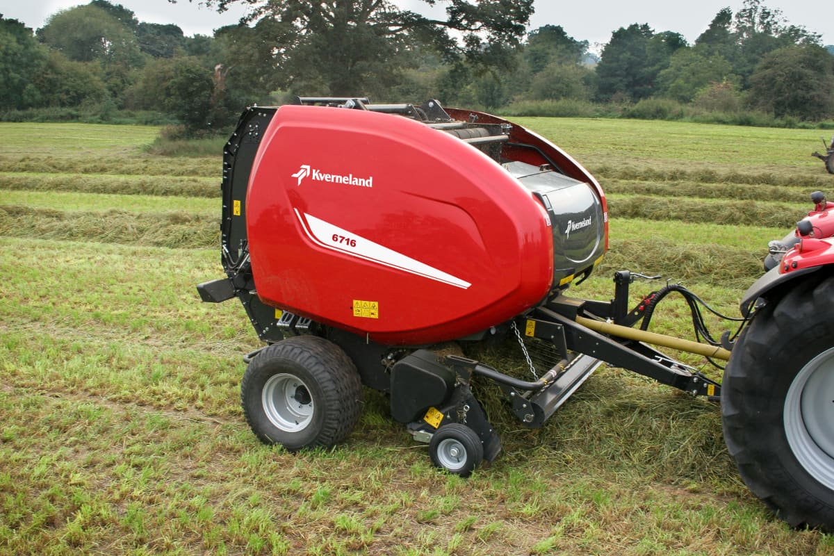 Kverneland 6716 Plus