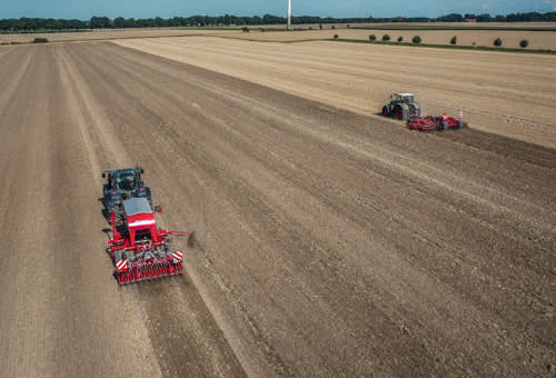 Integrated seeding combinations - Kverneland u-drill, ISOBUS gives the driver full controll