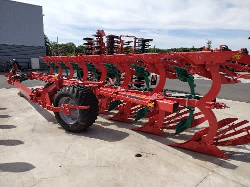 Charrue monoroue PG 8 corps