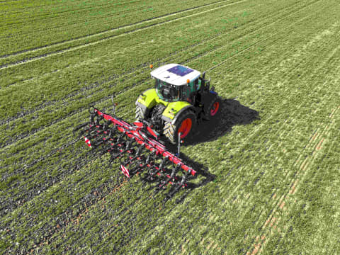 Kverneland Inter-row cultivators photo