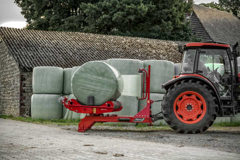 Kverneland 7710