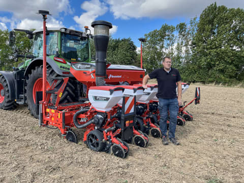 Kverneland Optima V SX sowing row with GEOFORCE system
