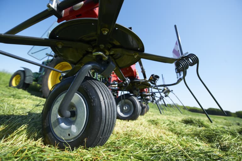 Mounted Tedders - Vicon Fanex 604 - 804, ideal for hay making also low weight and low power requirments