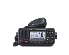 M423GE VHF/DSC Marine Transceiver with GPS antenna