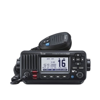 M423GE VHF/DSC Marine Transceiver with GPS antenna