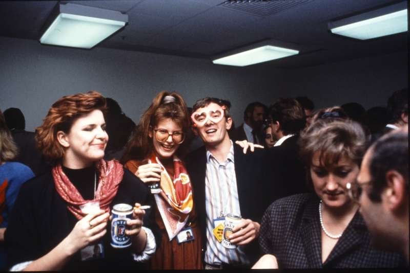 Everyone in the building seized the opportunity to party. Photographer – Robert MacFarlane, Department of the House of Representatives, MoAD Collection.