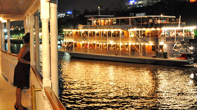 brisbane river romantic dinner cruises