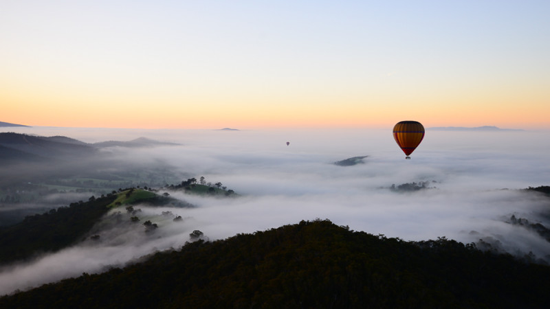 Yarra Valley Ballooning Getaway with Dinner - Weekend