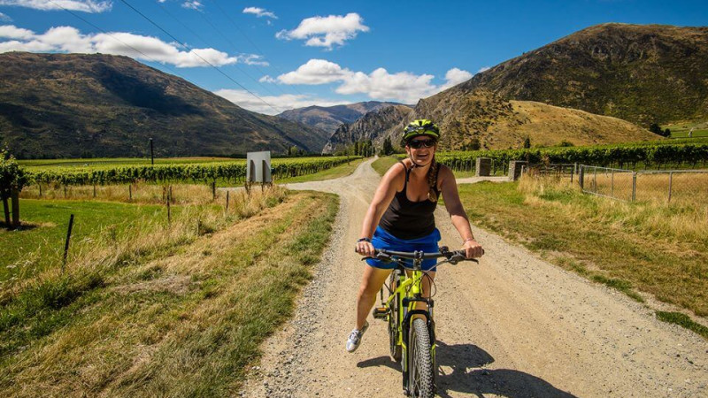 on yer bike winery tours